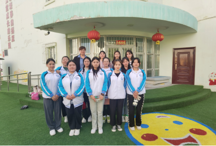 俯仰实践之美，筑梦扬帆启航