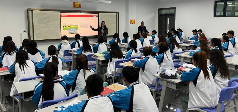 【专业认知教育】 2024年公共效劳与治理学院新生专业认知教育活动