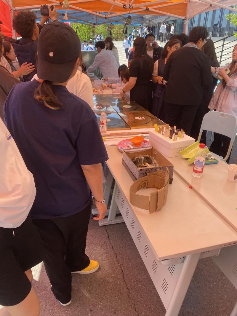 照顾护士学院乐成开展“ 理念领航扬远帆，立异驱动用具研”康复辅助用具设计活动